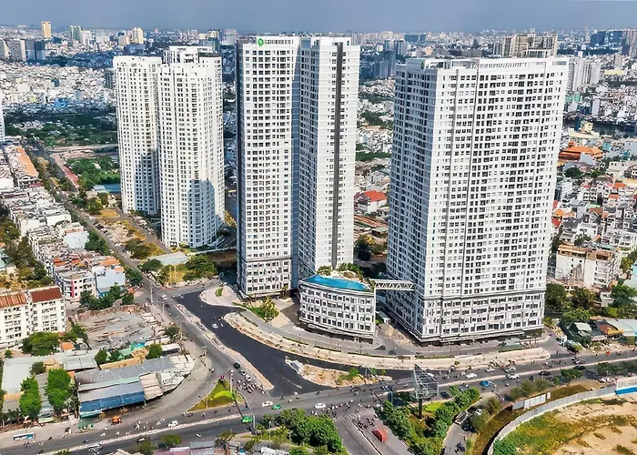 Sunrise City View Apartments D7